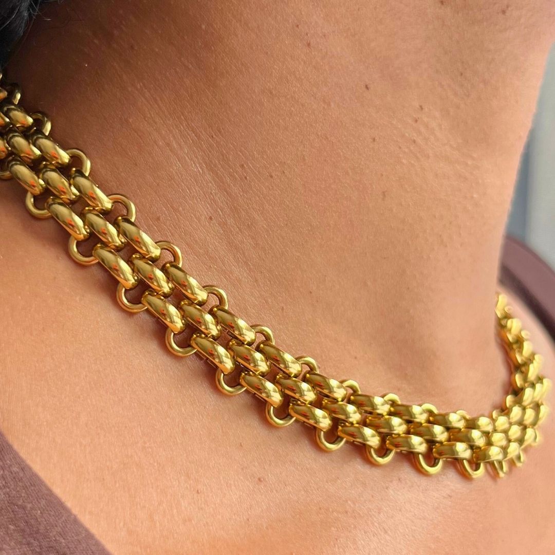 Gold Bold Necklace
